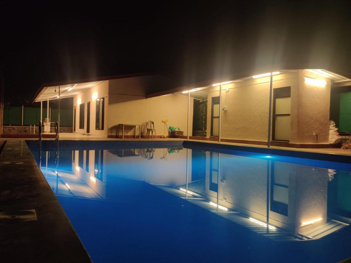 Twinkle Villa 4Bhk Karjat Exterior photo